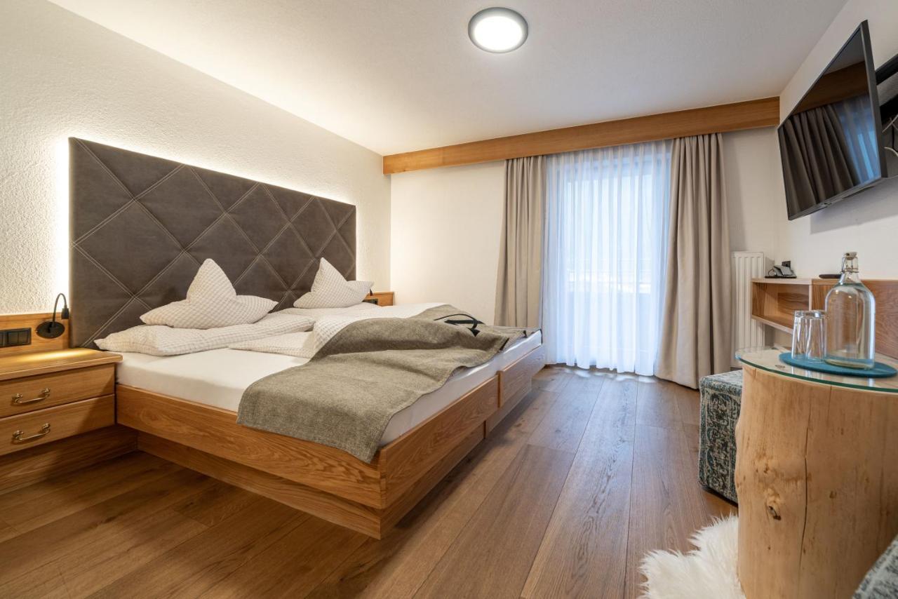 Genusshotel Alpenblick Längenfeld Екстериор снимка